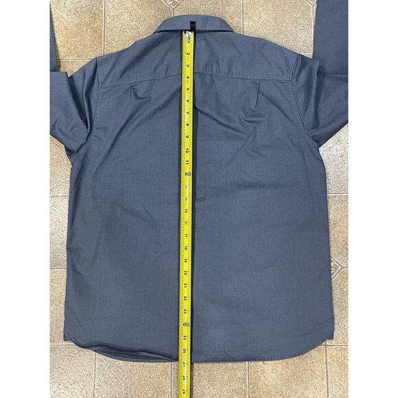 NWOT-OGIO Men’s Button Up Shirt Size Medium Long Sleeve Gray Office Wear - Picture 4 of 12